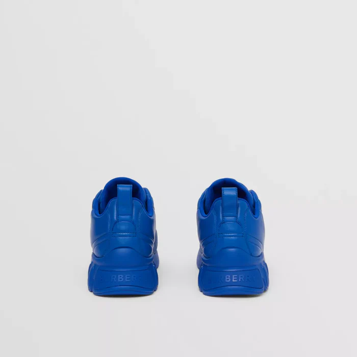 8AEC95DE-F437-41AB-B280-16181083C395