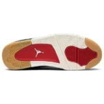 Jordan 4 Retro Levi's Denim (Tag with Levi's Logo) - Image 3
