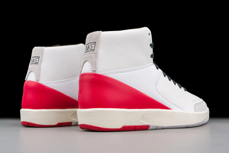 air-jordan-2-retro-se-nina-chanel-abney-lo10m-7_750x