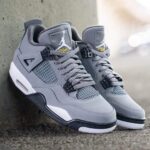 Jordan 4 Retro Cool Grey (2019) - Image 2