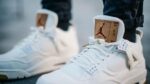 Jordan 4 Retro Levi's White (Levi's Tag) - Image 3
