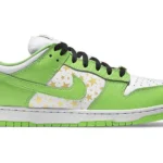 Dunk Low Supreme Stars Mean Green Sale price